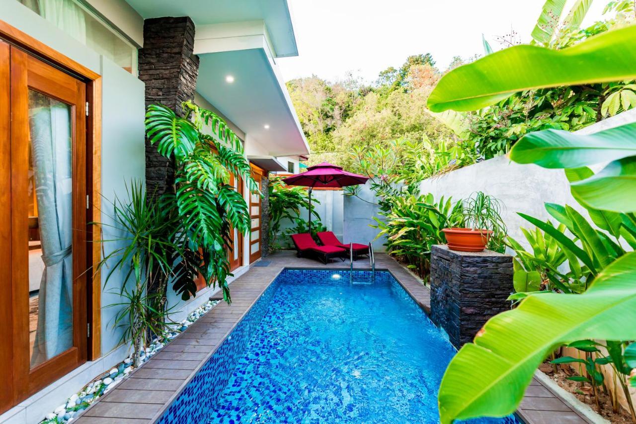 Maneh Villa Langkawi - Private Pool Пантай Ченанг Екстериор снимка