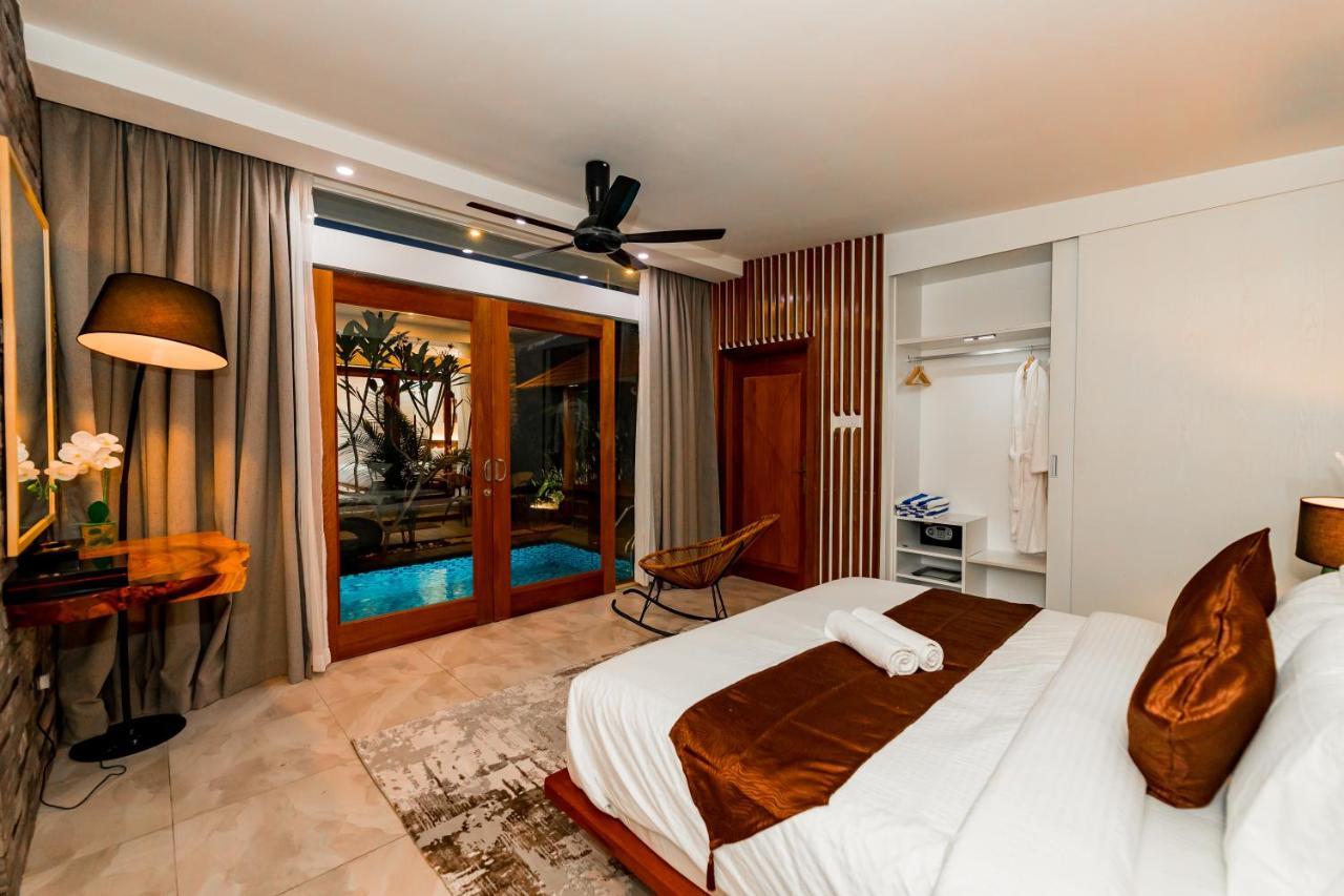 Maneh Villa Langkawi - Private Pool Пантай Ченанг Екстериор снимка