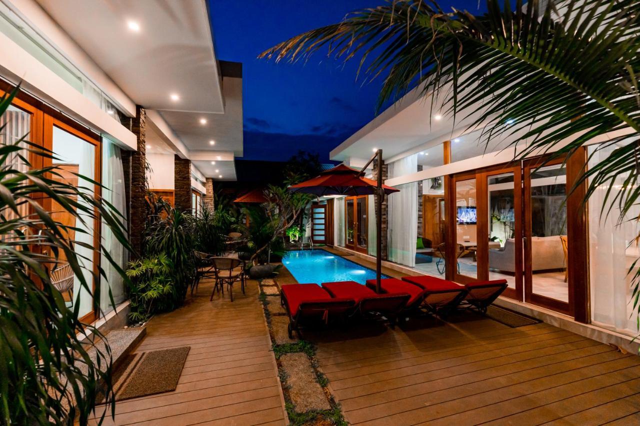 Maneh Villa Langkawi - Private Pool Пантай Ченанг Екстериор снимка