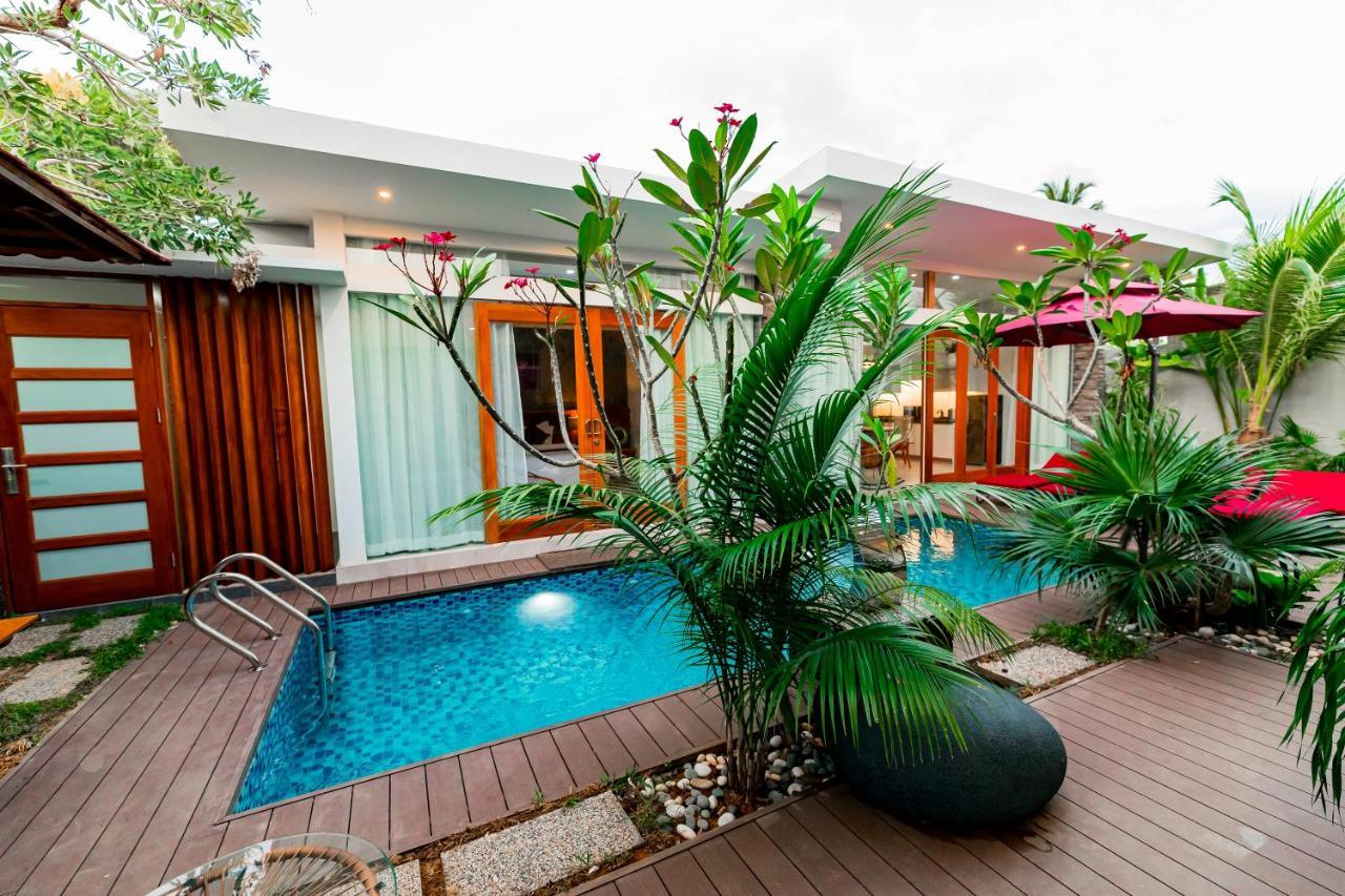 Maneh Villa Langkawi - Private Pool Пантай Ченанг Екстериор снимка