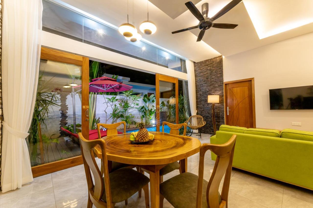 Maneh Villa Langkawi - Private Pool Пантай Ченанг Екстериор снимка