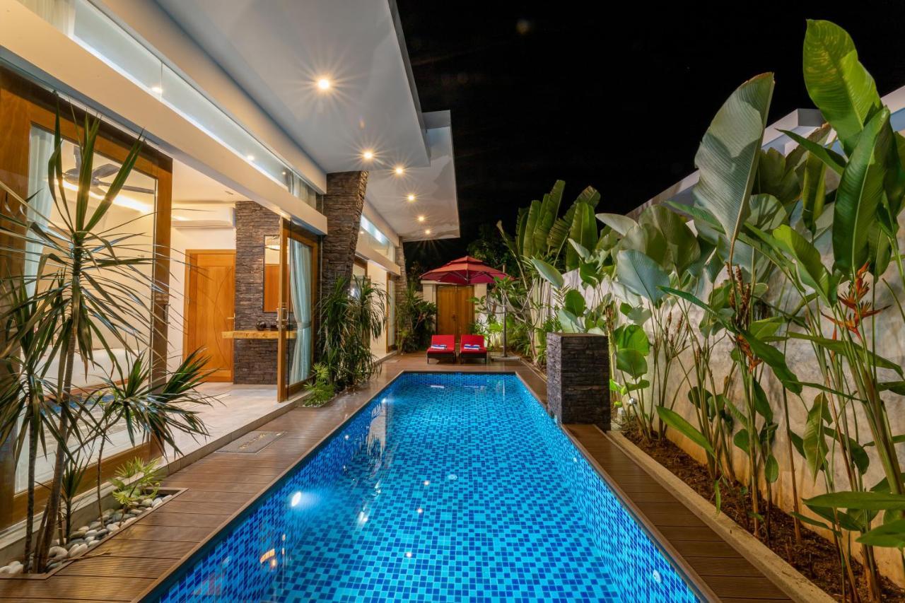 Maneh Villa Langkawi - Private Pool Пантай Ченанг Екстериор снимка